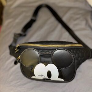 Men or Womens Disney Black and Gold Mickey Mouse Winking Fannie Pack!